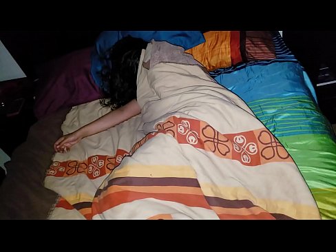 ❤️ Stiefson beréiert seng jonk Stéifmamm wärend hatt schléift. ❤️ Sluts op Porno lb.nastypornpics-com.ru ❌️